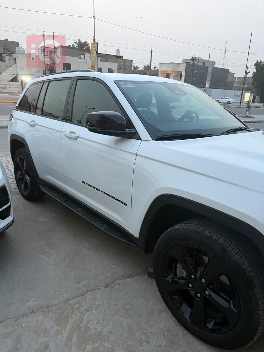 جيب جراند شيروكي